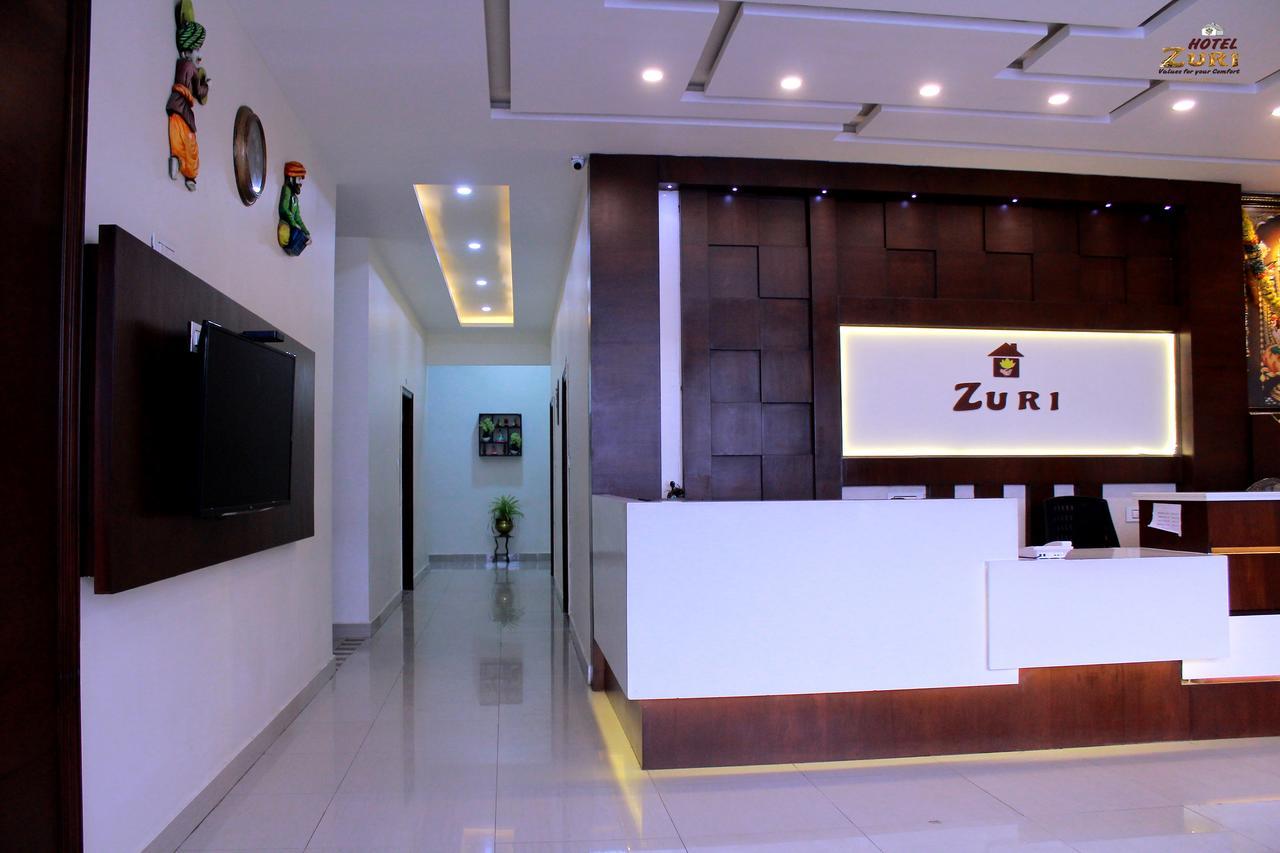 Hotel Zuri Guntūr エクステリア 写真